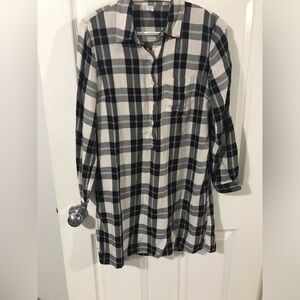 Old navy Womens blouse